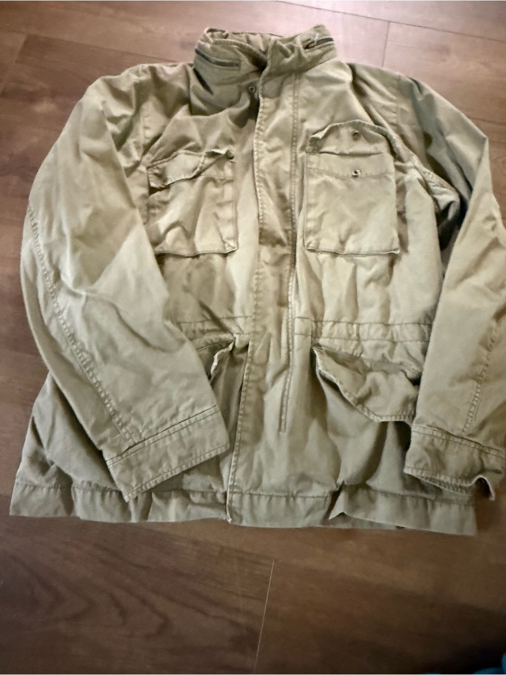 GAP Men's Field Jacket in Olive